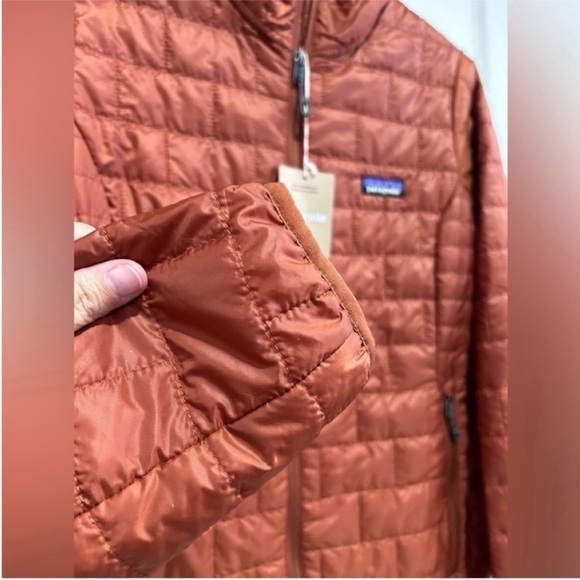 Patagonia Women’s Large Nano Puff Insulated Jacket Burnished Red Puffy NWT - Picture 6 of 7
